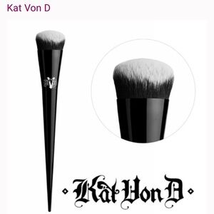 KVD Vegan Beauty Number 5 Edge Creme Contour Brush